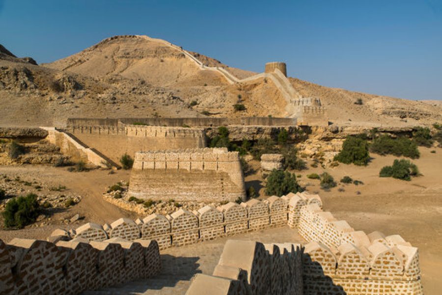 Karachi to Ranikot Tour