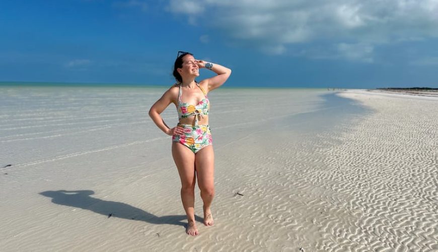 6 Best Beaches In Holbox, Mexico (Stunning!) | DastaanTours