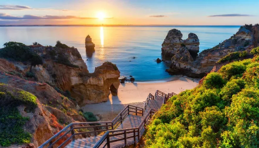 Where to Go in Portugal: 15 Hidden Gems and Must-Visit Spots | Dastaan Tours