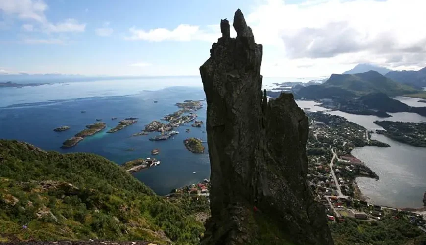 8 Best Things To Do In Svolvær Cruise Port, Norway & Port Guide | DastaanTours